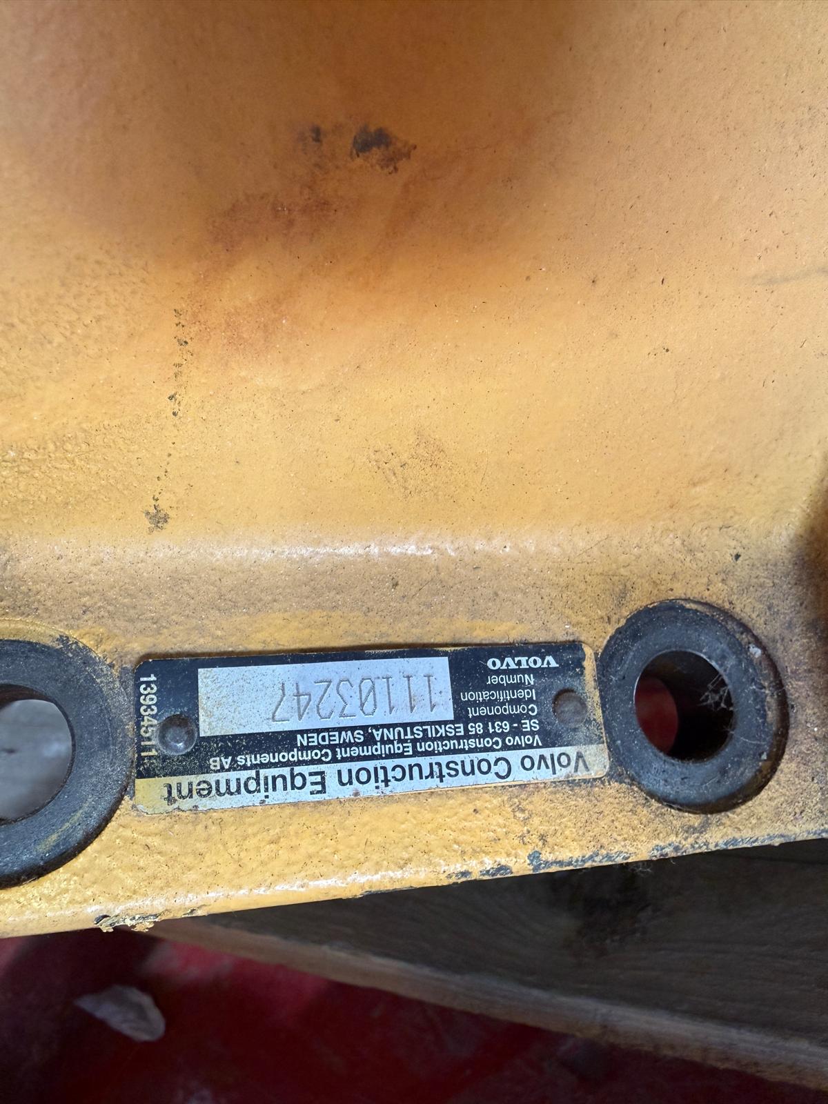 Grupo cónico Volvo 11103247 vista 2