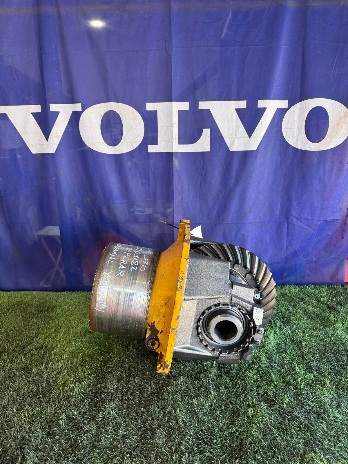 Grupo cónico Volvo 11103282 vista 1